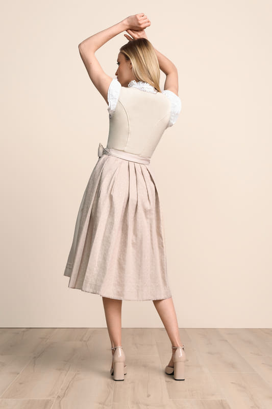 beige-Dirndl-Krueger-kaufen-2