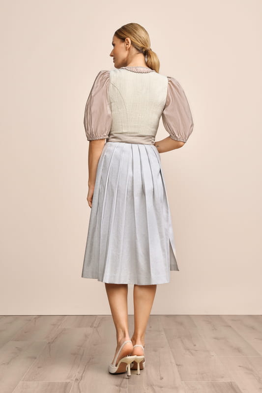 beige-Dirndl-Krueger-kaufen-2