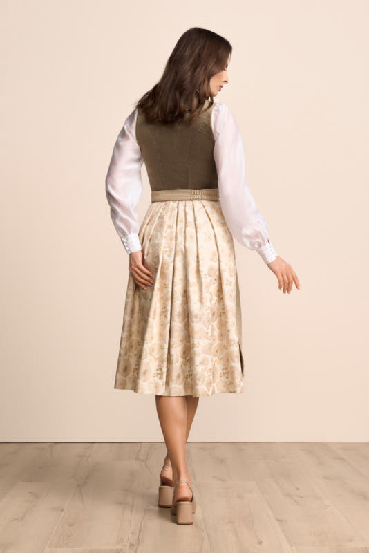 beige-Dirndl-Krueger-kaufen-2