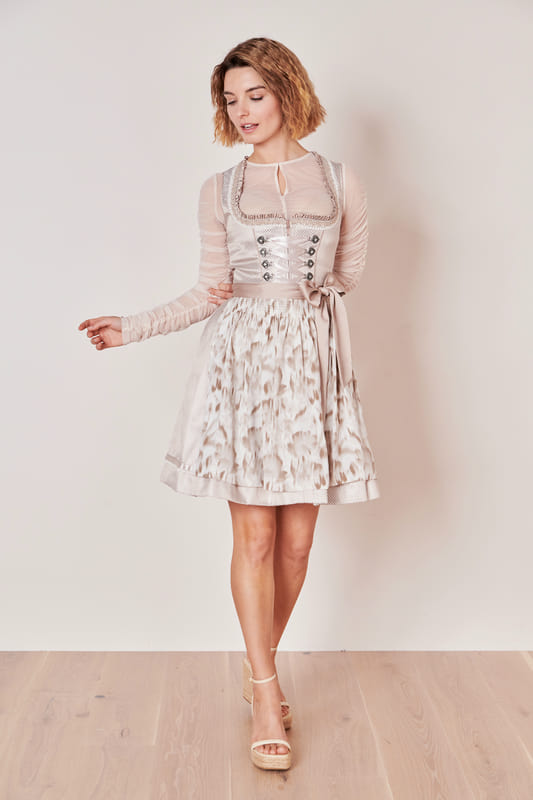 beige-Dirndl-Krueger-kaufen-3