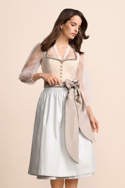 beige-Dirndl-Krueger-kaufen-4