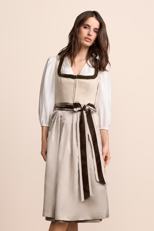 beige-Dirndl-Krueger-kaufen-4