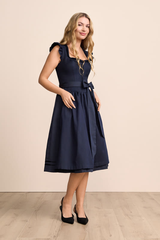 blau-Dirndl-Krueger-kaufen-1