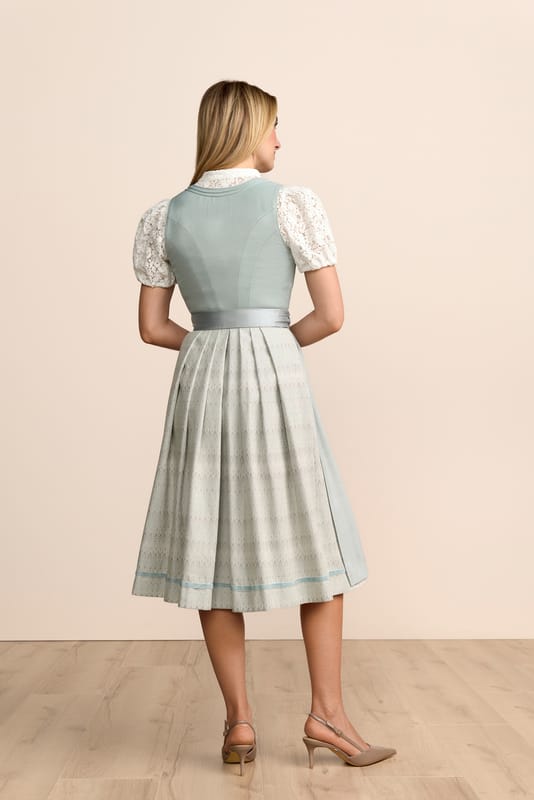 blau-Dirndl-Krueger-kaufen-2