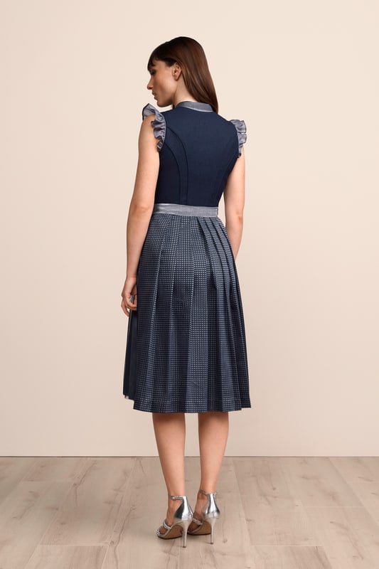blau-Dirndl-Krueger-kaufen-2