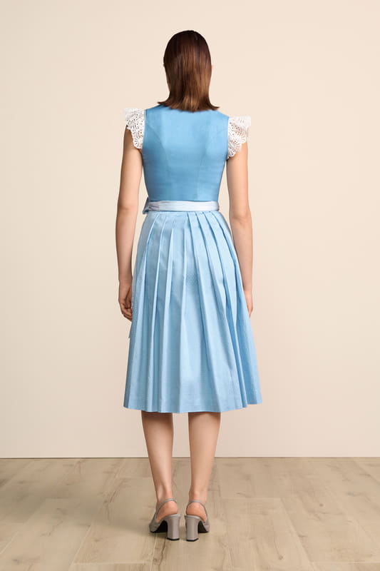 blau-Dirndl-Krueger-kaufen-2