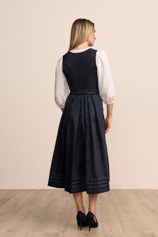 blau-Dirndl-Krueger-kaufen-3