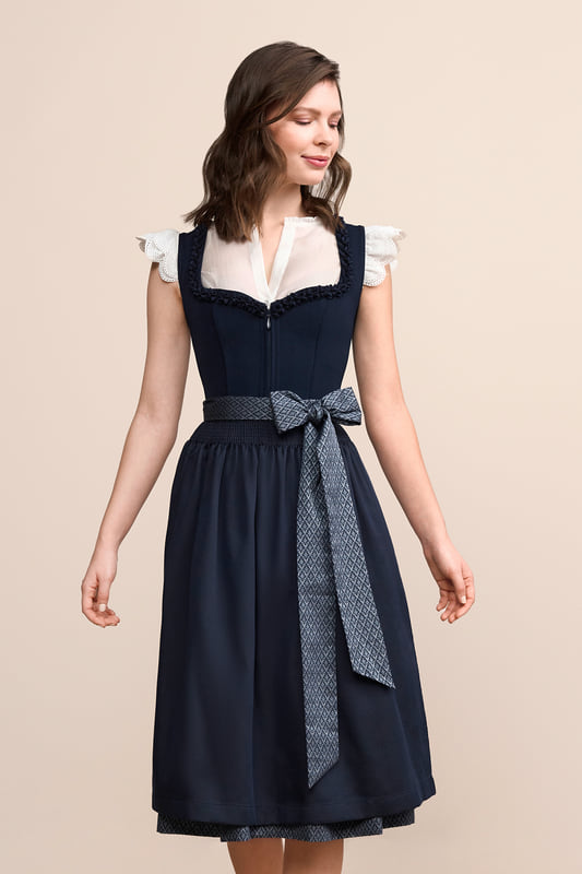 blau-Dirndl-Krueger-kaufen-4