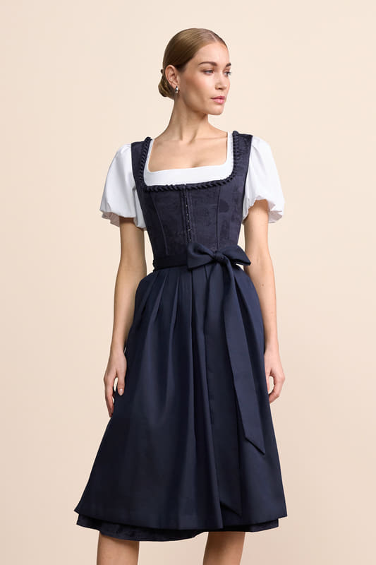 blau-Dirndl-Krueger-kaufen-4