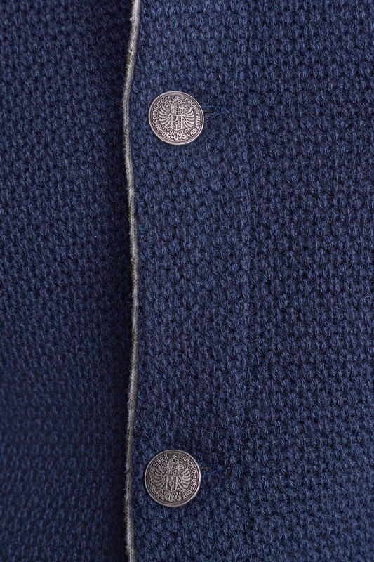 blau-Trachtenjacken-Krueger-kaufen-2