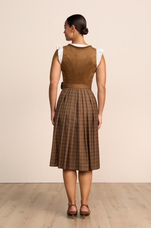 braun-Dirndl-Krueger-kaufen-2