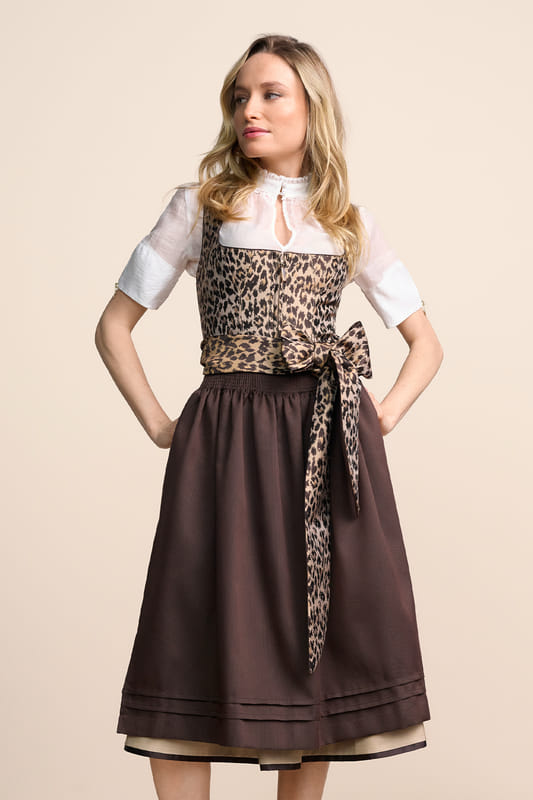 braun-Dirndl-Krueger-kaufen-4