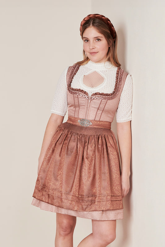 braun-Dirndl-Krueger-kaufen-4