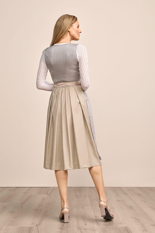 grau-Dirndl-Krueger-kaufen-2