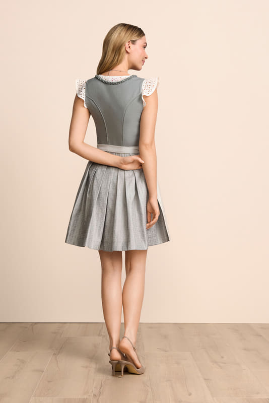 grau-Dirndl-Krueger-kaufen-2