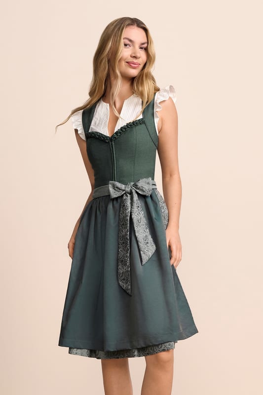 gruen-Dirndl-Krueger-kaufen-4