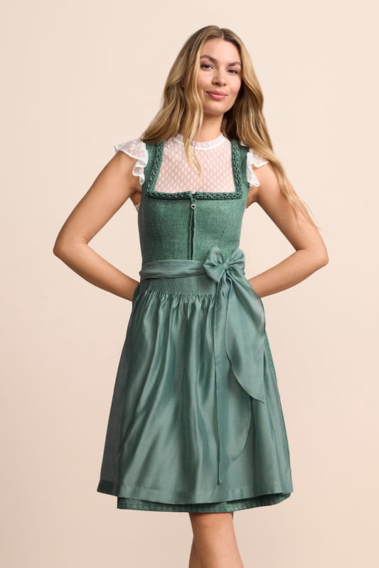 gruen-Dirndl-Krueger-kaufen-4