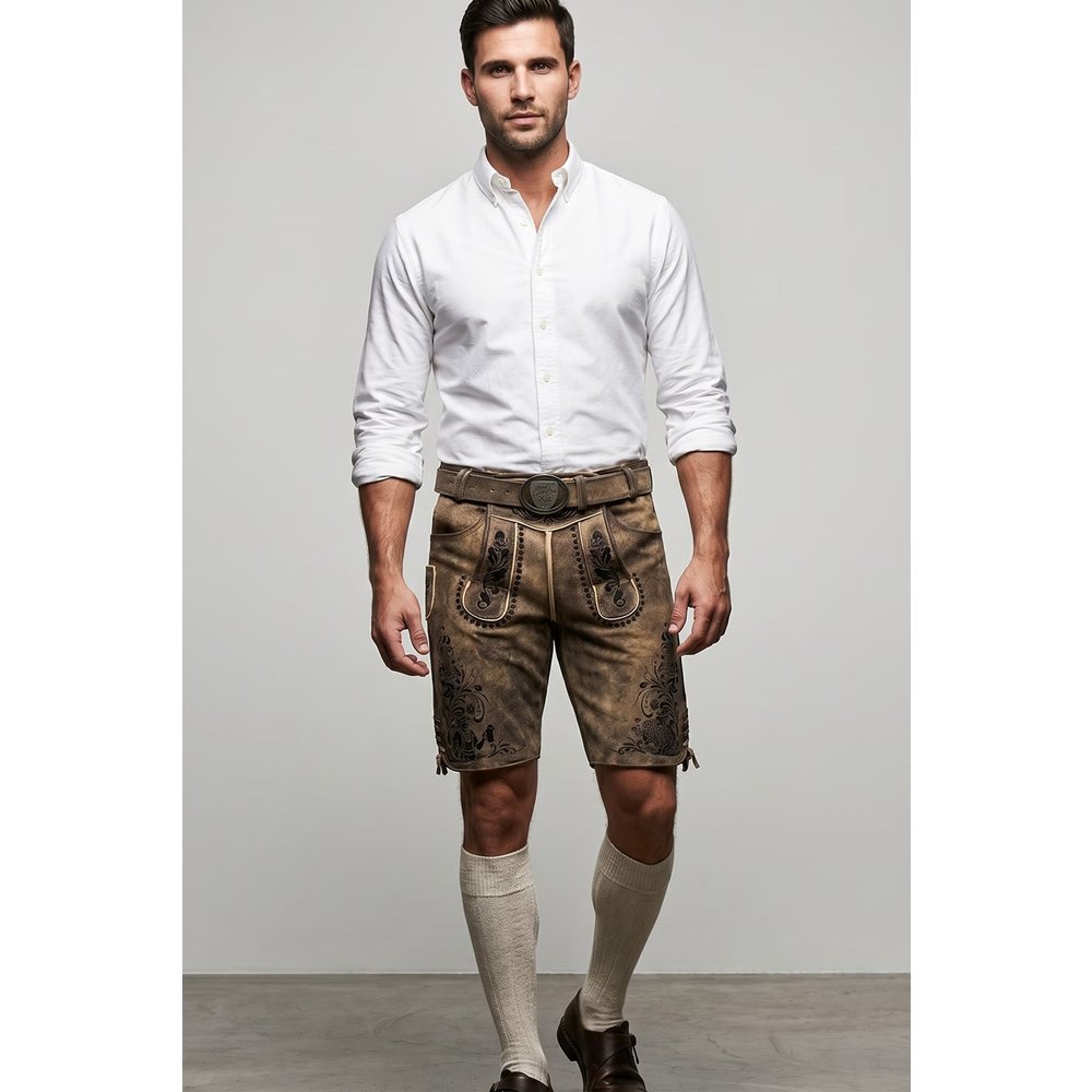 Hellbraune Wildbock Lederhose Boandlkaspar von MOSER Trachten für Herren beim Volksfest