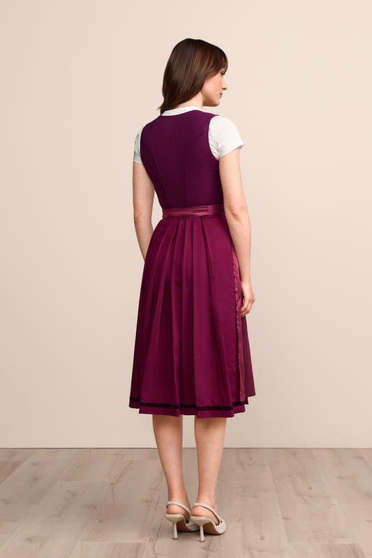 lila-Dirndl-Krueger-kaufen-2