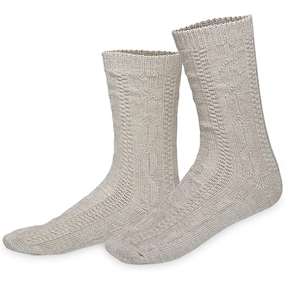 Naturfarbene kurze Trachtensocken aus Leinenmix von MOSER für Herren auf dem Volksfest