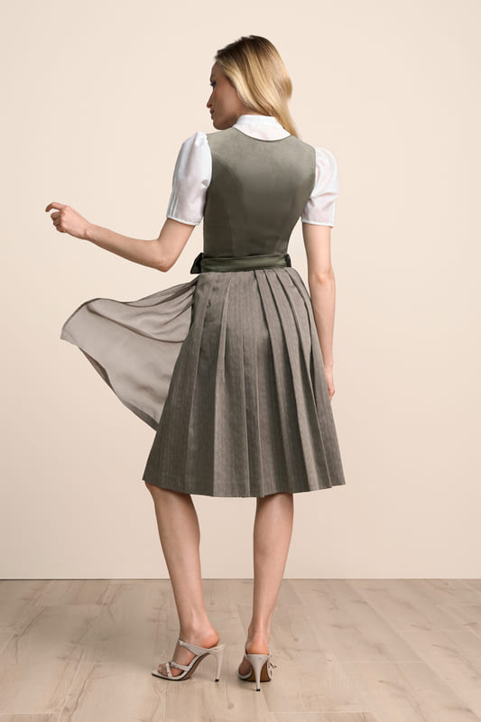 oliv-Dirndl-Krueger-kaufen-2