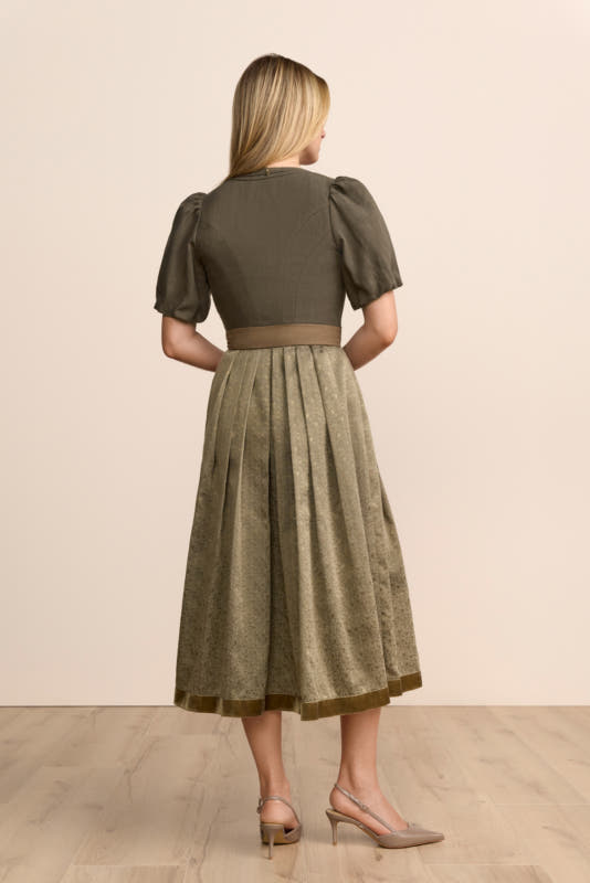 oliv-Dirndl-Krueger-kaufen-2