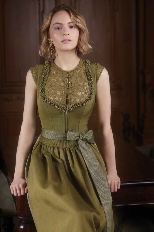 oliv-Dirndl-Krueger-kaufen-3