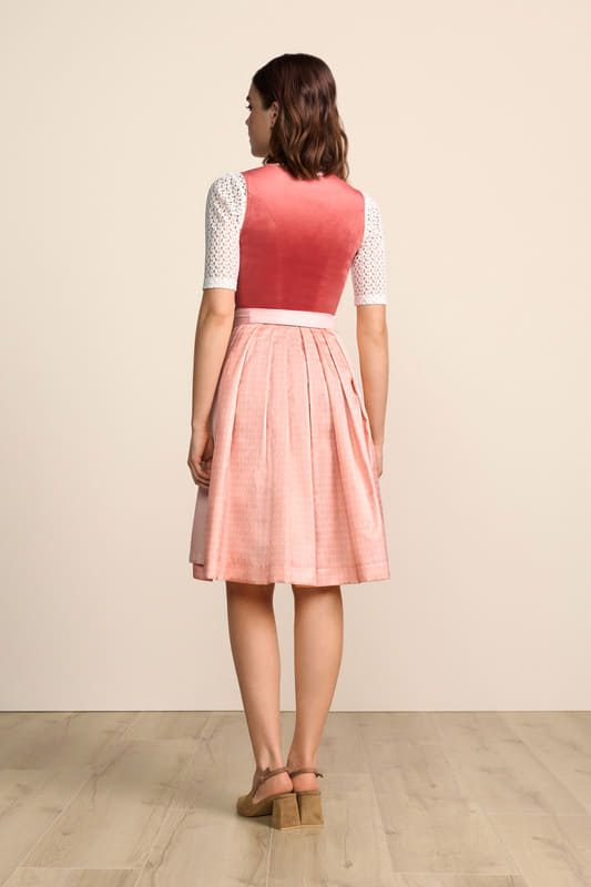 pink-Dirndl-Krueger-kaufen-2