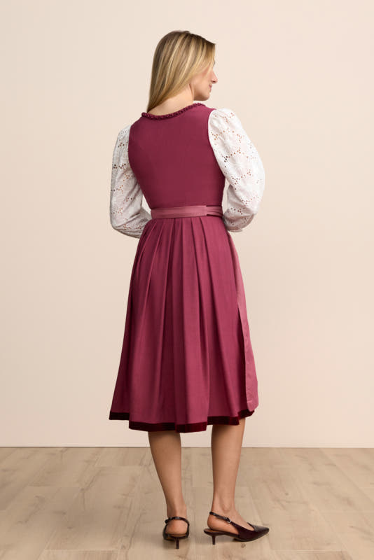 pink-Dirndl-Krueger-kaufen-2