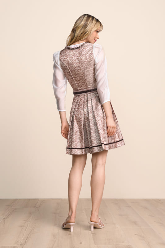 rosa-Dirndl-Krueger-kaufen-2