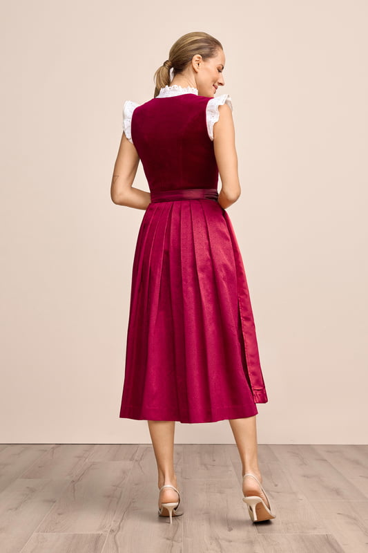 rot-Dirndl-Krueger-kaufen-2