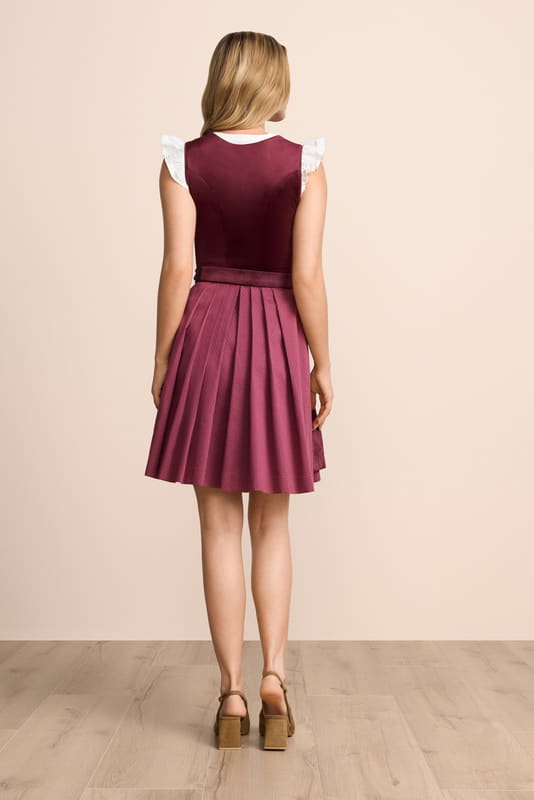 rot-Dirndl-Krueger-kaufen-2