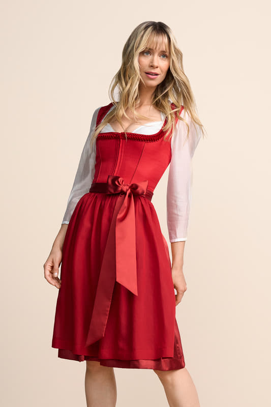 rot-Dirndl-Krueger-kaufen-4