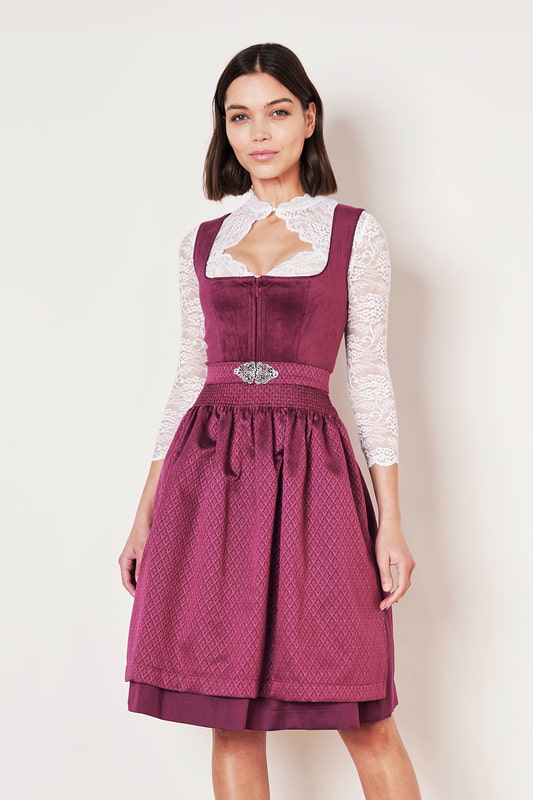 rot-Dirndl-Krueger-kaufen-4