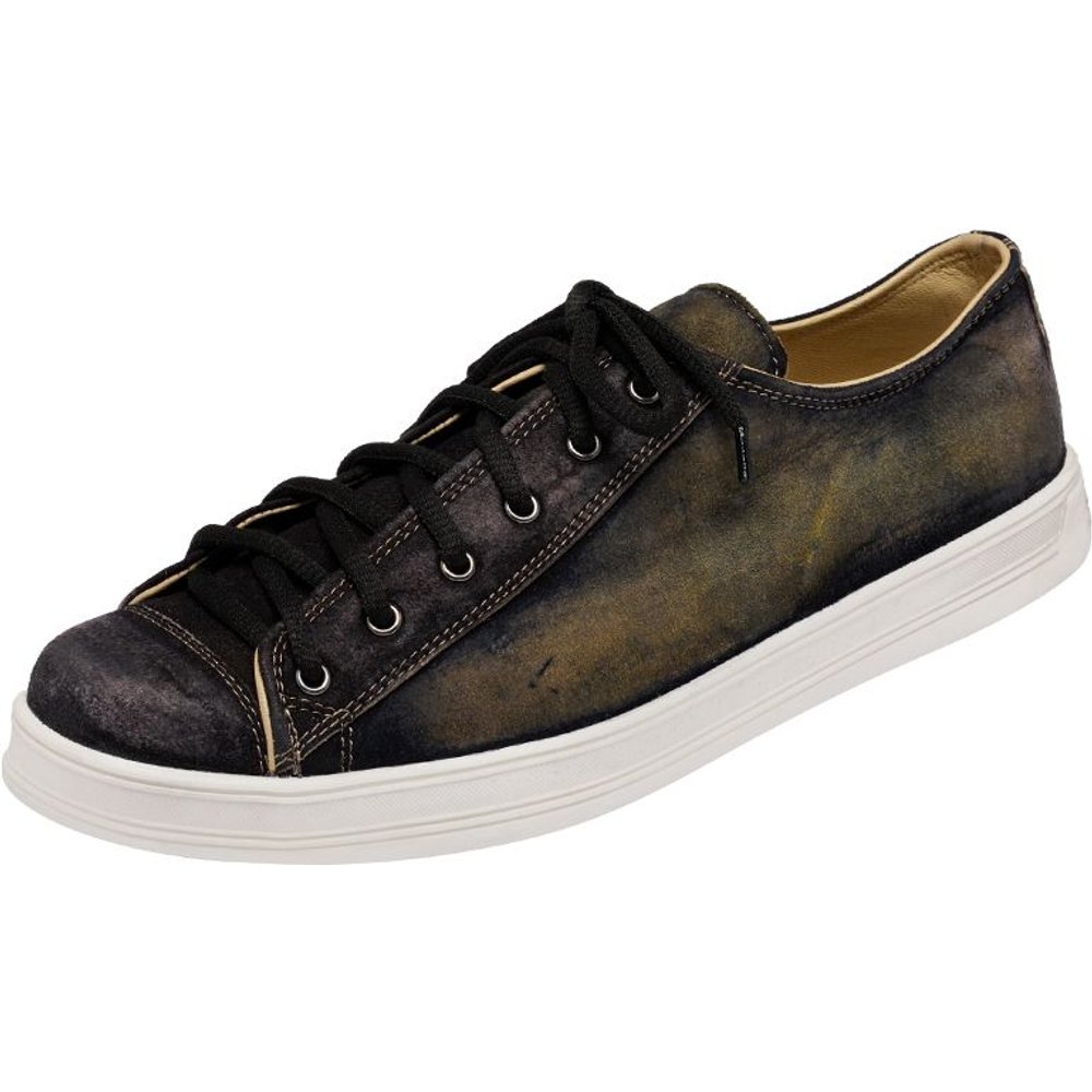 Schwarzer Trachtensneaker Stonerock aus Veloursleder von MOSER für das Volksfest